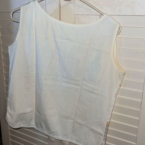 1970s light white tank top - Picture 6 of 6